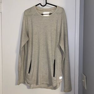 Crewneck with Zipper pockets